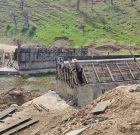 پیشرفت ۴۰ درصدی  پل ارتباطی شهر نلاس به روستای بناویله حاجی مینه