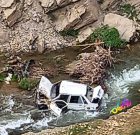سقوط خودروی سواری پراید به دره در محور سردشت به پیرانشهر