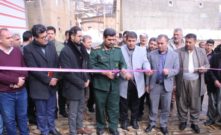 افتتاح و بهره‌برداری از 34 طرح هادی و بهسازی و مقام‌سازی مساکن روستایی در سردشت